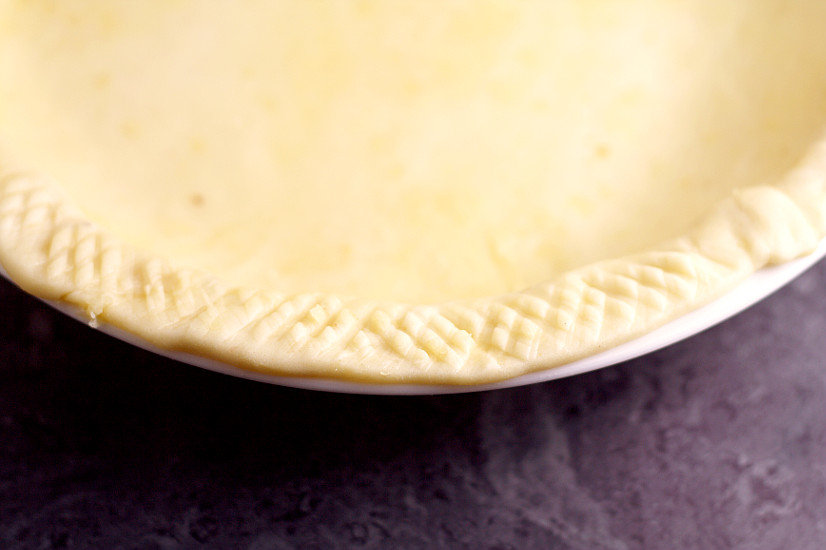 15 Pretty Ways to Finish Pie Crust Edges The Gracious Wife