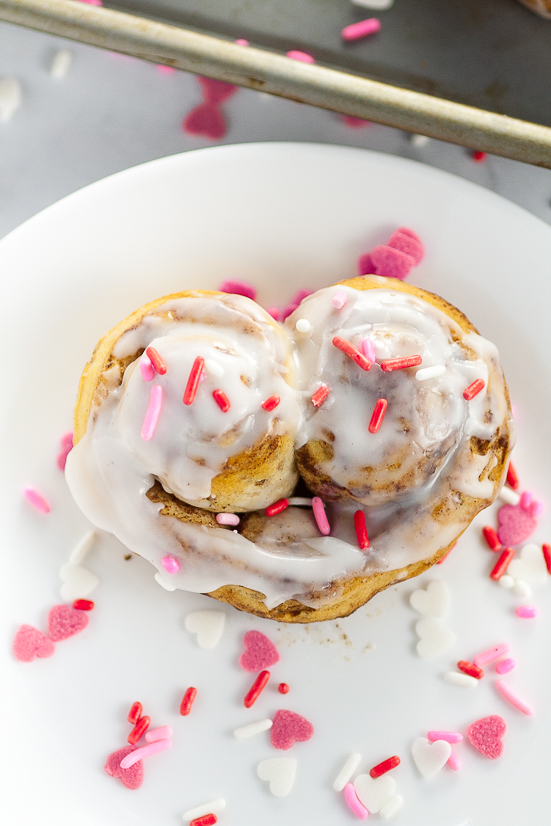 Quick & Easy Heart Cinnamon Rolls Valentine's Day Breakfast
